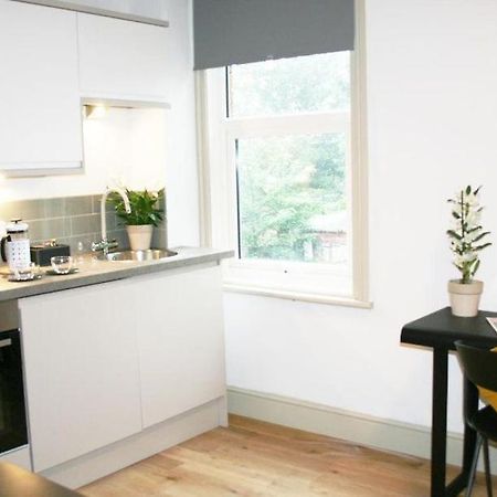 Cosy Studio Apartments Бірмінгем Екстер'єр фото