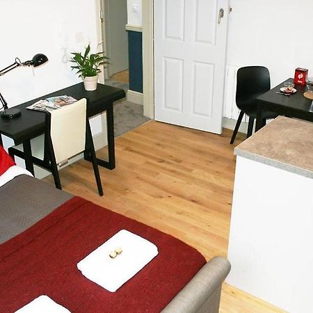 Cosy Studio Apartments Бірмінгем Екстер'єр фото